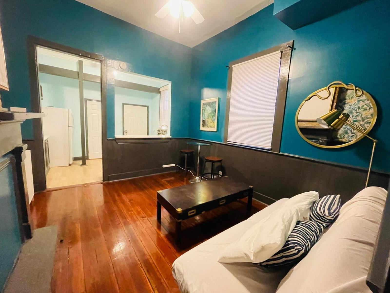 Weebiii Apartment New Orleans Room photo